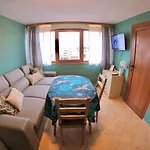 Sunset Yavorov Apartment *